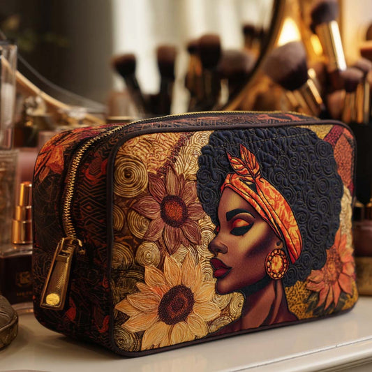 Beauty case trapuntato con fiore deciso