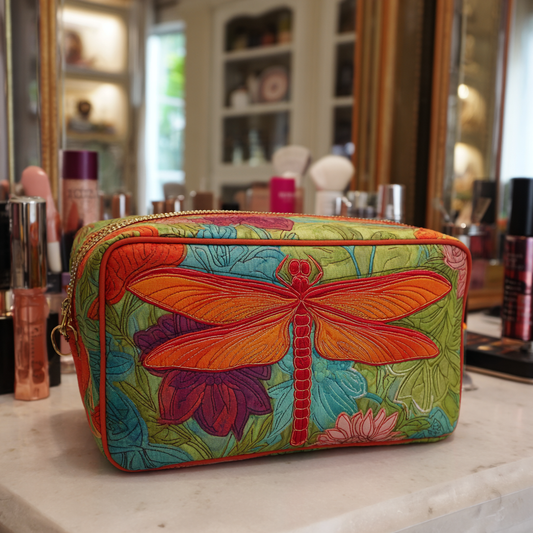 Beauty case trapuntato con libellule e fiori