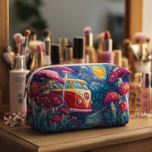 Beauty case trapuntato con viaggio galattico