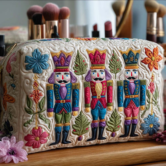 Beauty case trapuntato con schiaccianoci natalizio