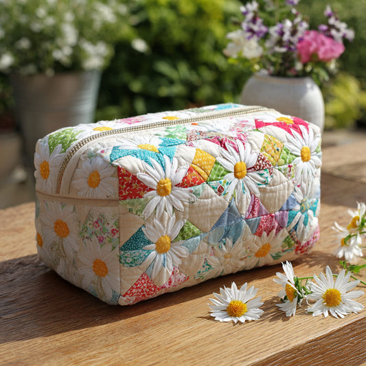 Beauty case trapuntato con prato delicato